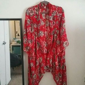 Long Red kimono * barely worn*